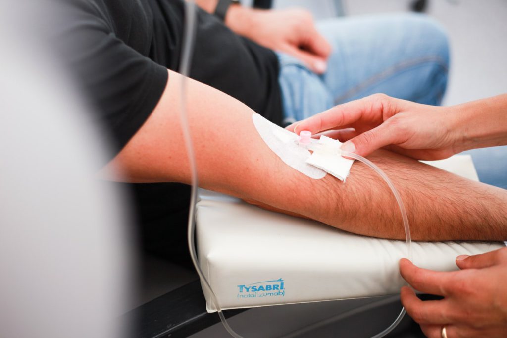 Aufnahme einer Infusion in eine Vene